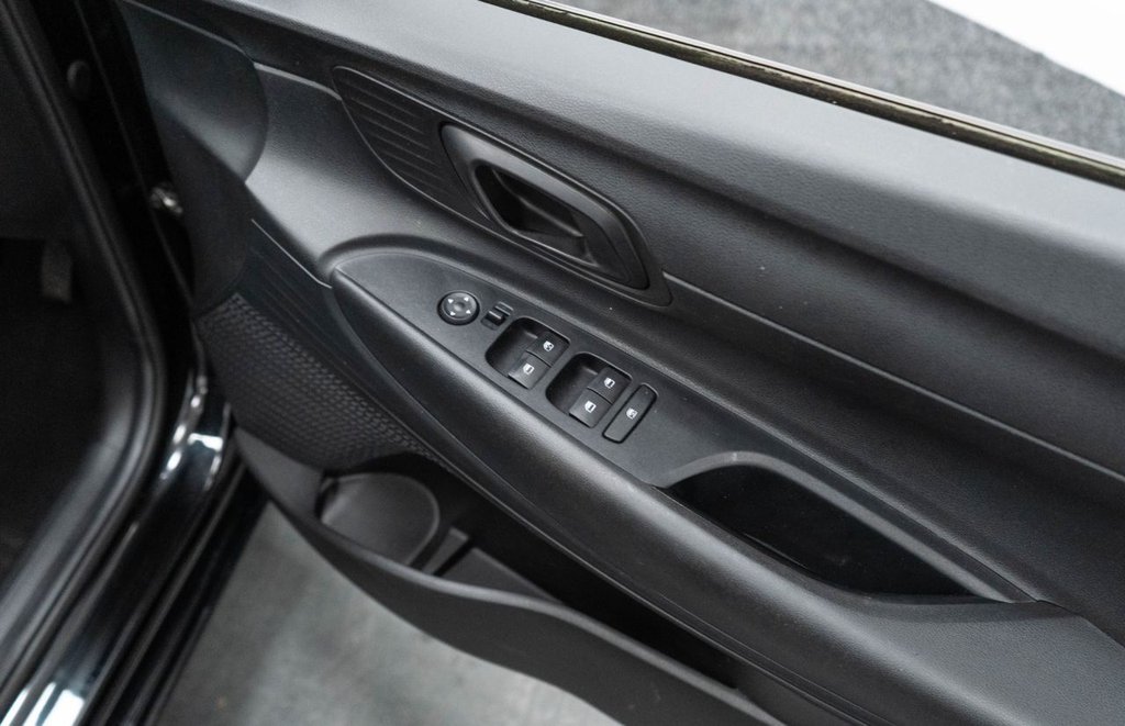 Used Hyundai i20 2022 for sale - 77327840: Photo 23