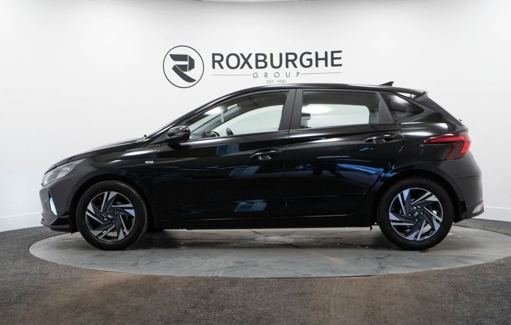 Used Hyundai i20 2022 for sale - 77327840: Photo 4