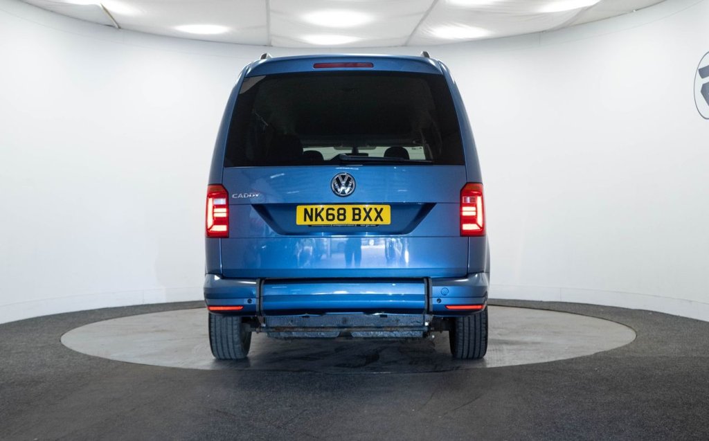 Used Volkswagen Caddy Maxi Life 2018 for sale - 76291284: Photo 7
