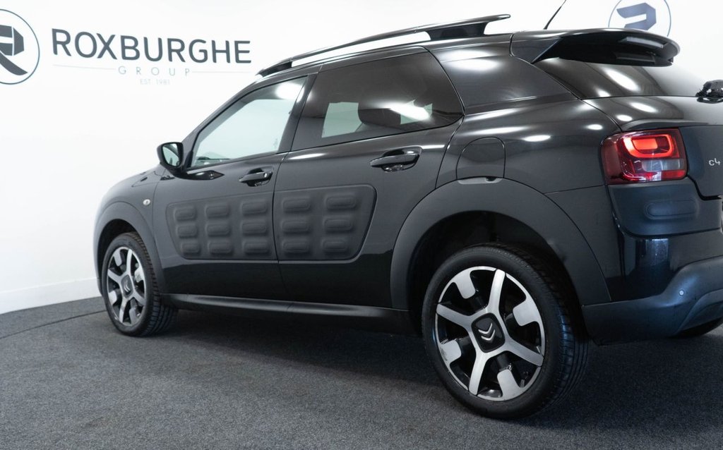 Used Citroen C4 Cactus 2016 for sale - 77806007: Photo 17