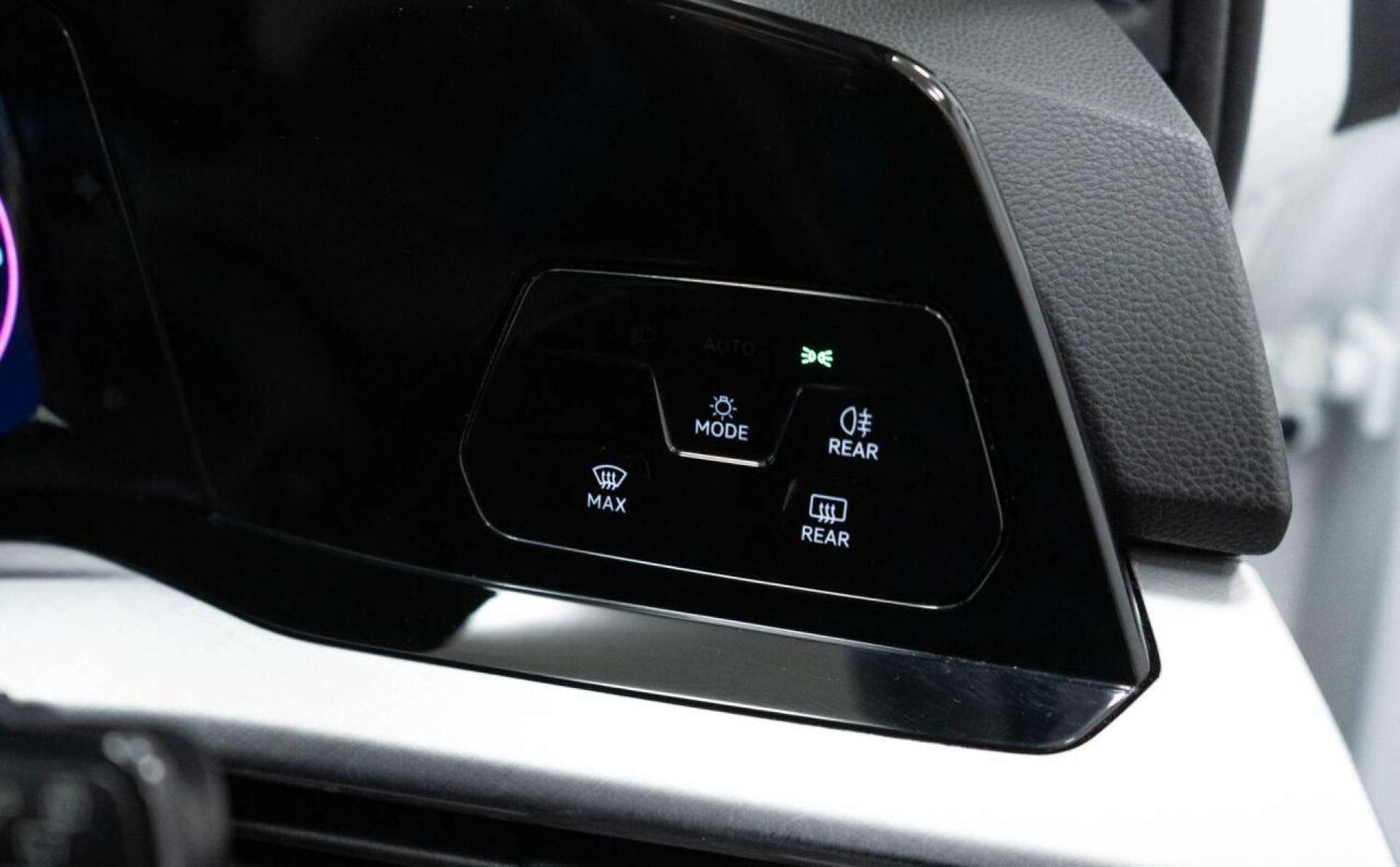 Used Volkswagen Golf 2023 for sale - 77930631: Photo 24