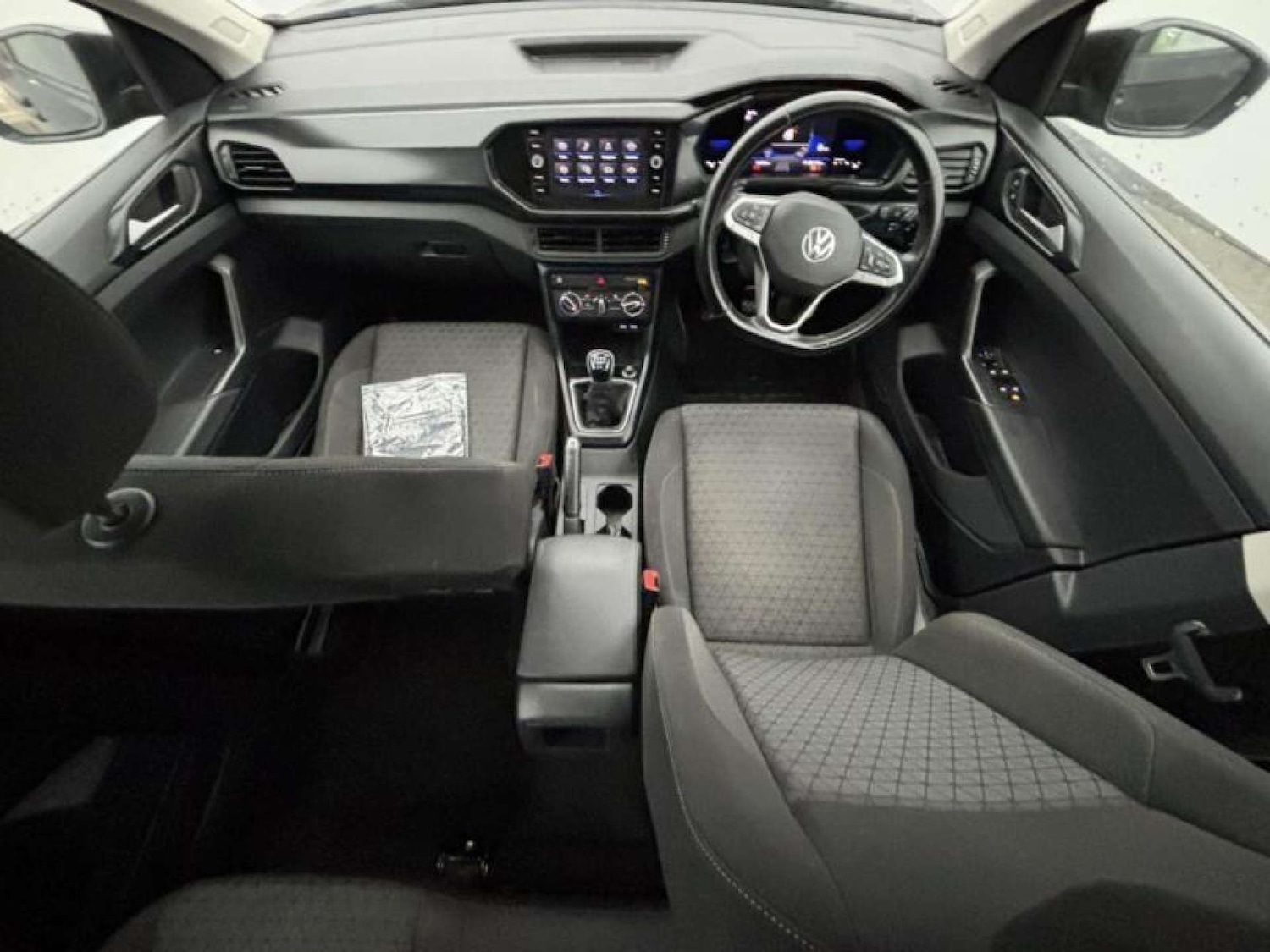 Used Volkswagen T-Cross 2023 for sale - 77930637: Photo 3