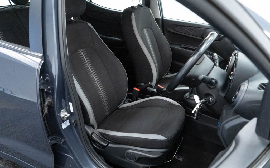 Used Hyundai i10 2023 for sale - 77897490: Photo 21