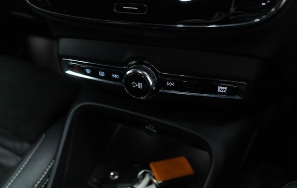 Used Volvo XC40 2020 for sale - 76080499: Photo 24