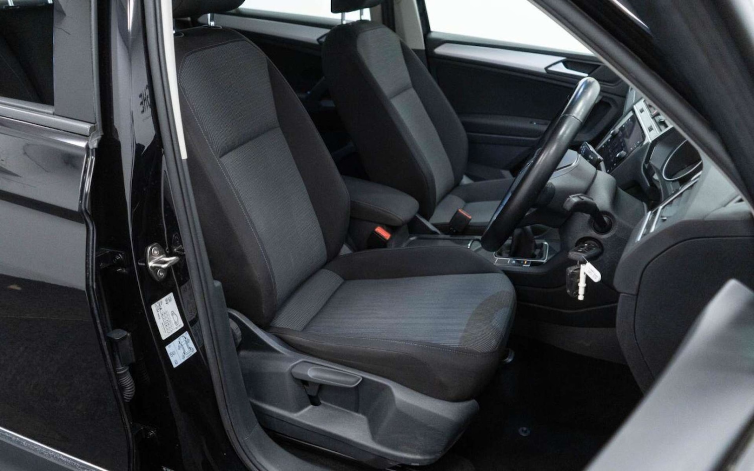 Used Volkswagen Tiguan 2021 for sale - 77930704: Photo 22