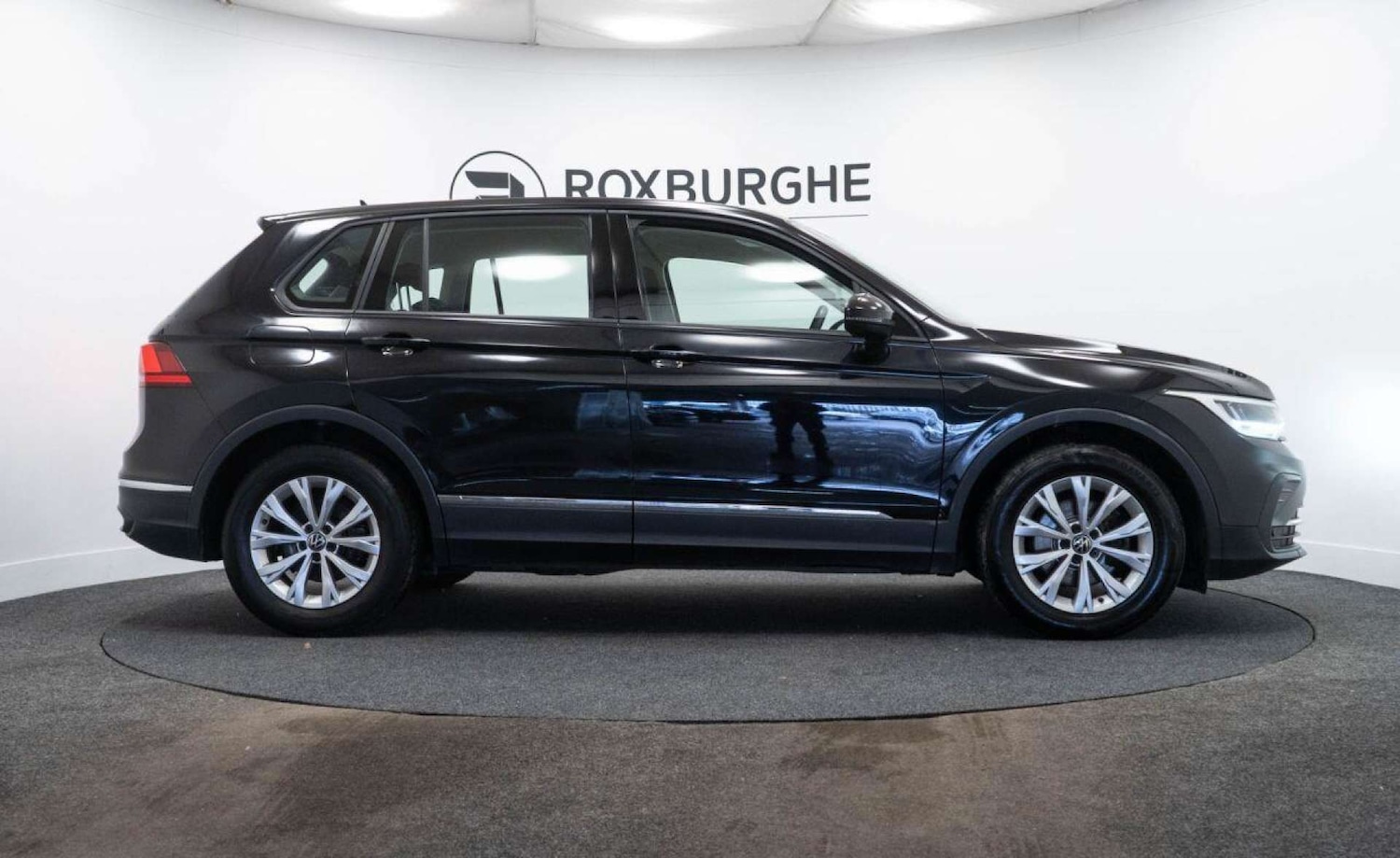 Used Volkswagen Tiguan 2021 for sale - 77930704: Photo 9