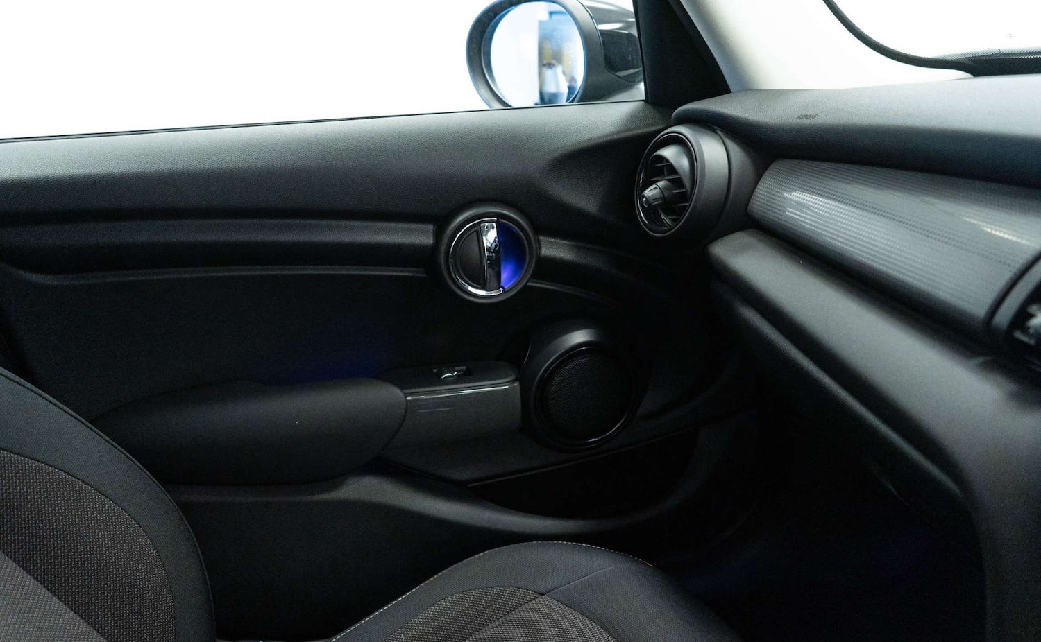 Used MINI Hatch 2019 for sale - 78111371: Photo 33