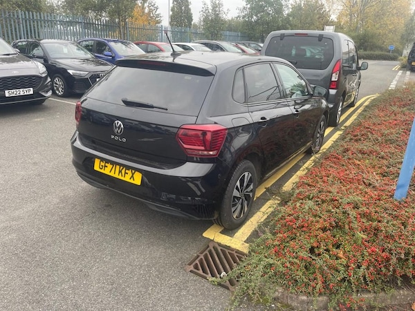 Used Volkswagen Polo 2021 for sale - 76303456: Photo 1