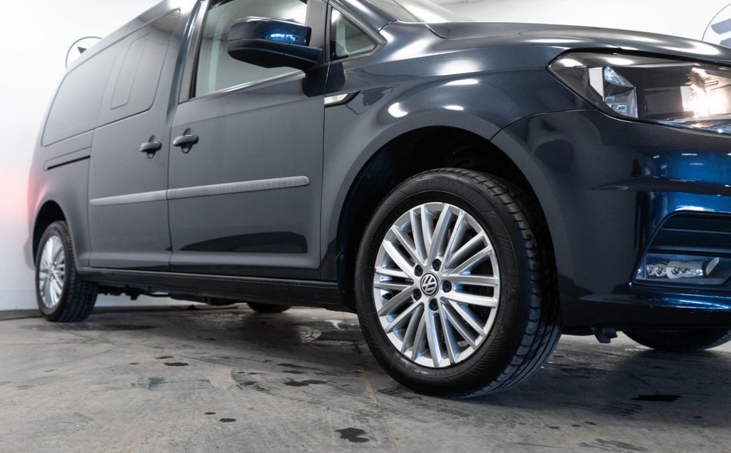 Used Volkswagen Caddy Maxi Life 2018 for sale - 76406189: Photo 11