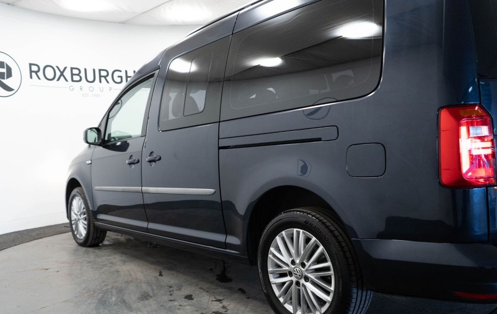 Used Volkswagen Caddy Maxi Life 2018 for sale - 76406189: Photo 19