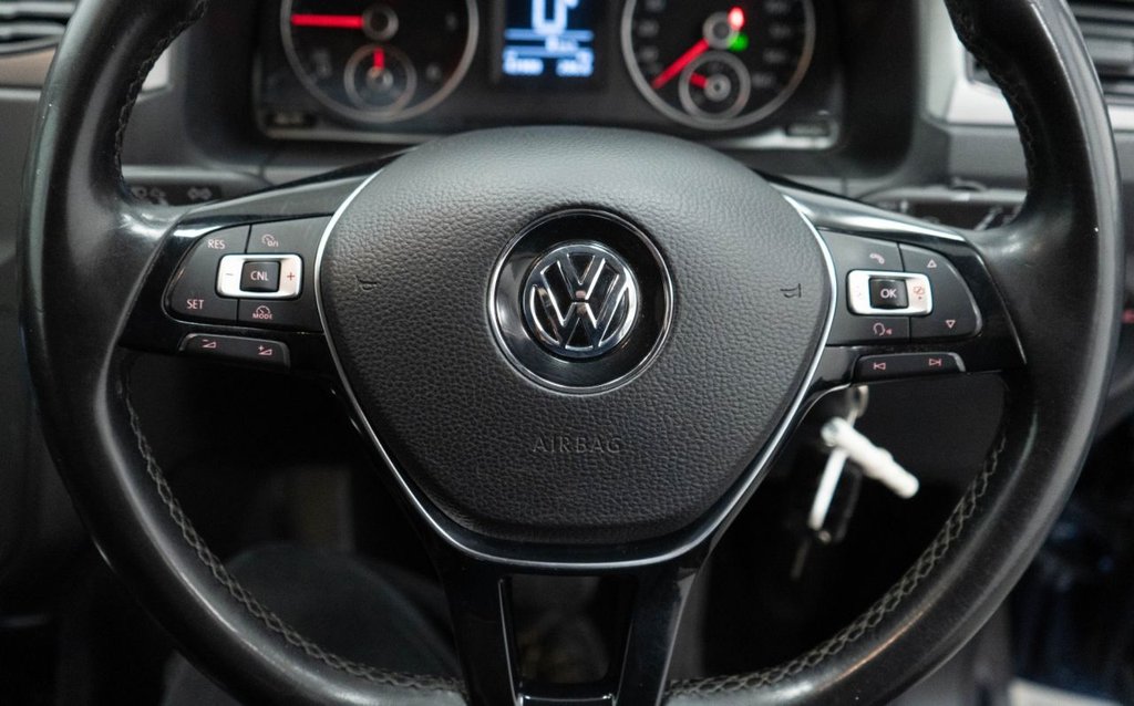 Used Volkswagen Caddy Maxi Life 2018 for sale - 76406189: Photo 25