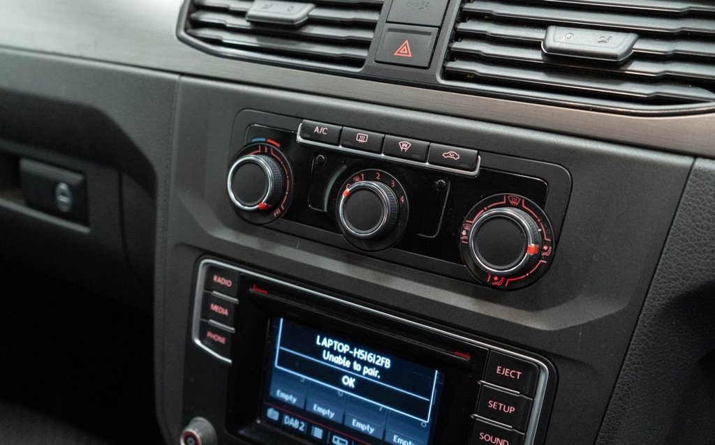 Used Volkswagen Caddy Maxi Life 2018 for sale - 76406189: Photo 27