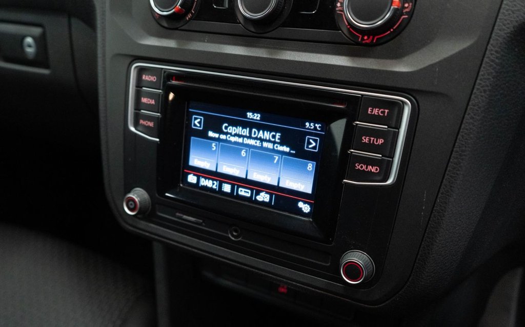 Used Volkswagen Caddy Maxi Life 2018 for sale - 76406189: Photo 28