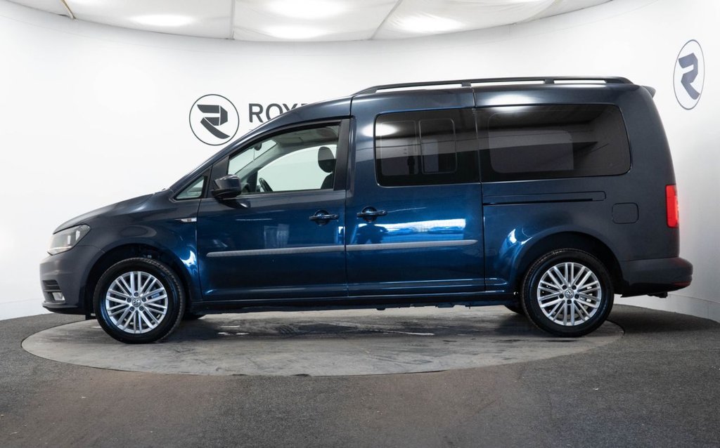 Used Volkswagen Caddy Maxi Life 2018 for sale - 76406189: Photo 4