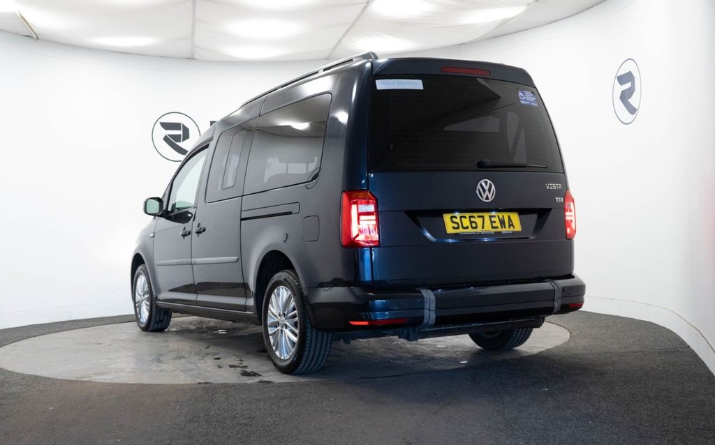 Used Volkswagen Caddy Maxi Life 2018 for sale - 76406189: Photo 5
