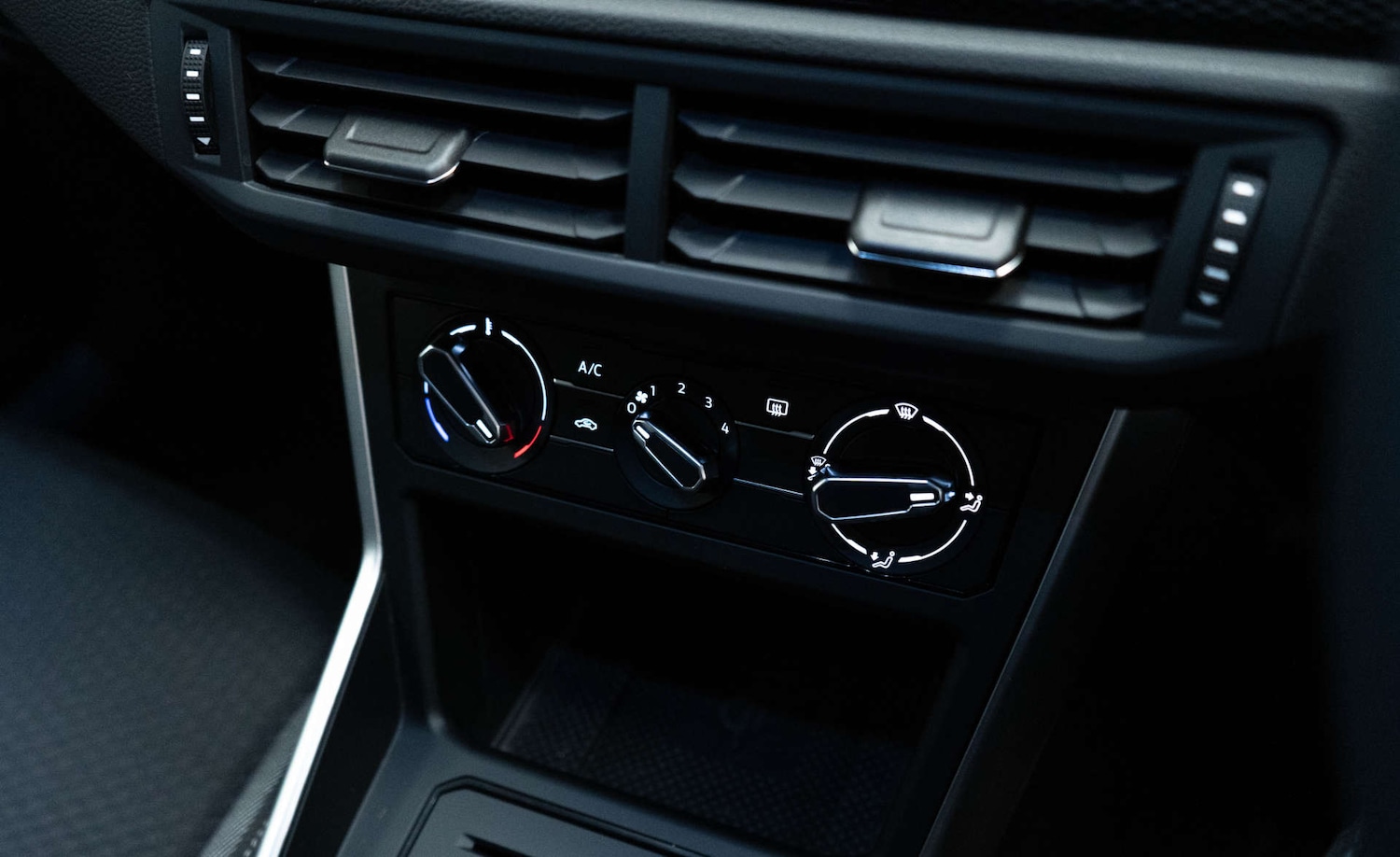 Used Volkswagen Taigo 2024 for sale - 78139208: Photo 31