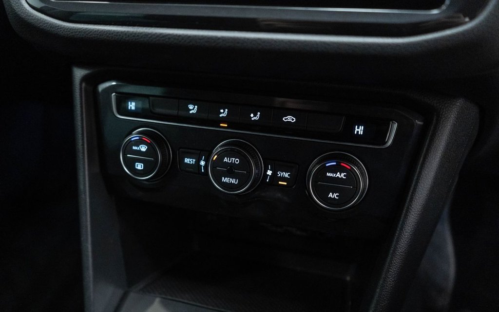 Used Volkswagen Tiguan 2019 for sale - 77139385: Photo 27