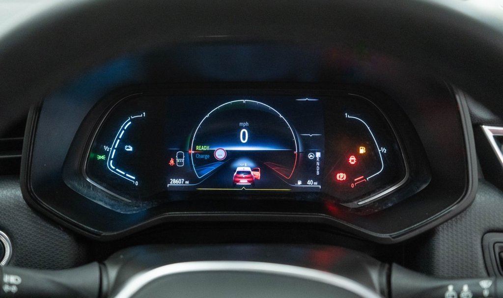 Used Renault Clio 2022 for sale - 76867356: Photo 26