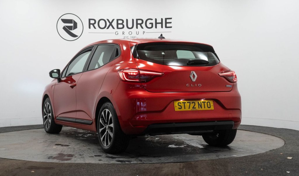 Used Renault Clio 2022 for sale - 76867356: Photo 5