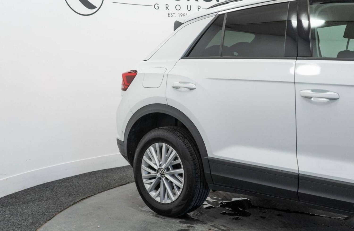 Used Volkswagen T-Roc 2023 for sale - 77930726: Photo 14