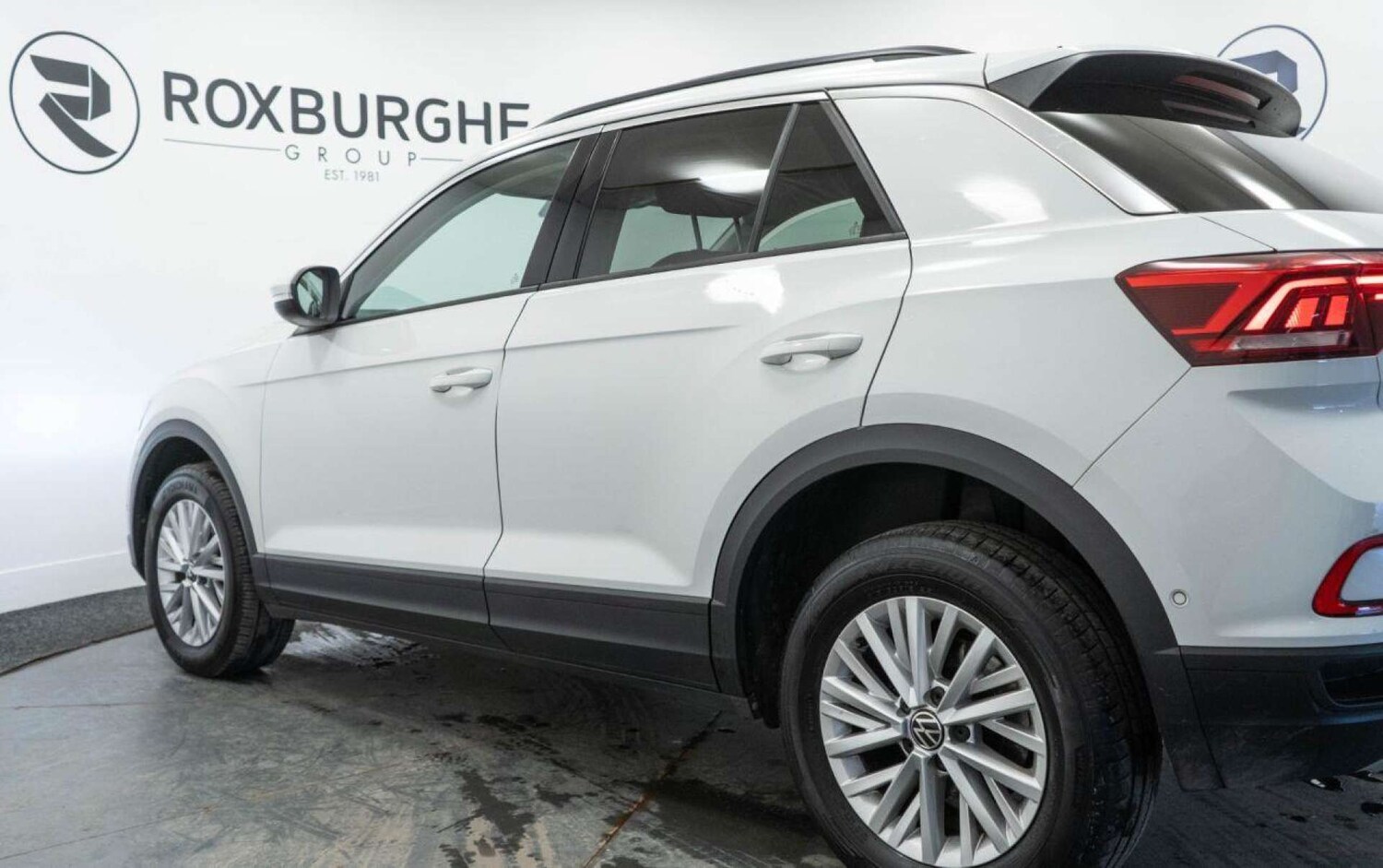 Used Volkswagen T-Roc 2023 for sale - 77930726: Photo 19