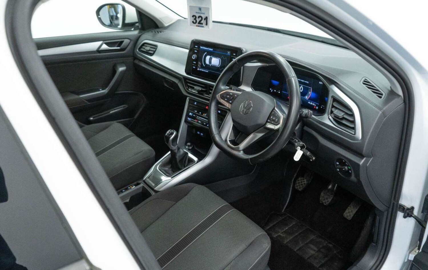 Used Volkswagen T-Roc 2023 for sale - 77930726: Photo 21