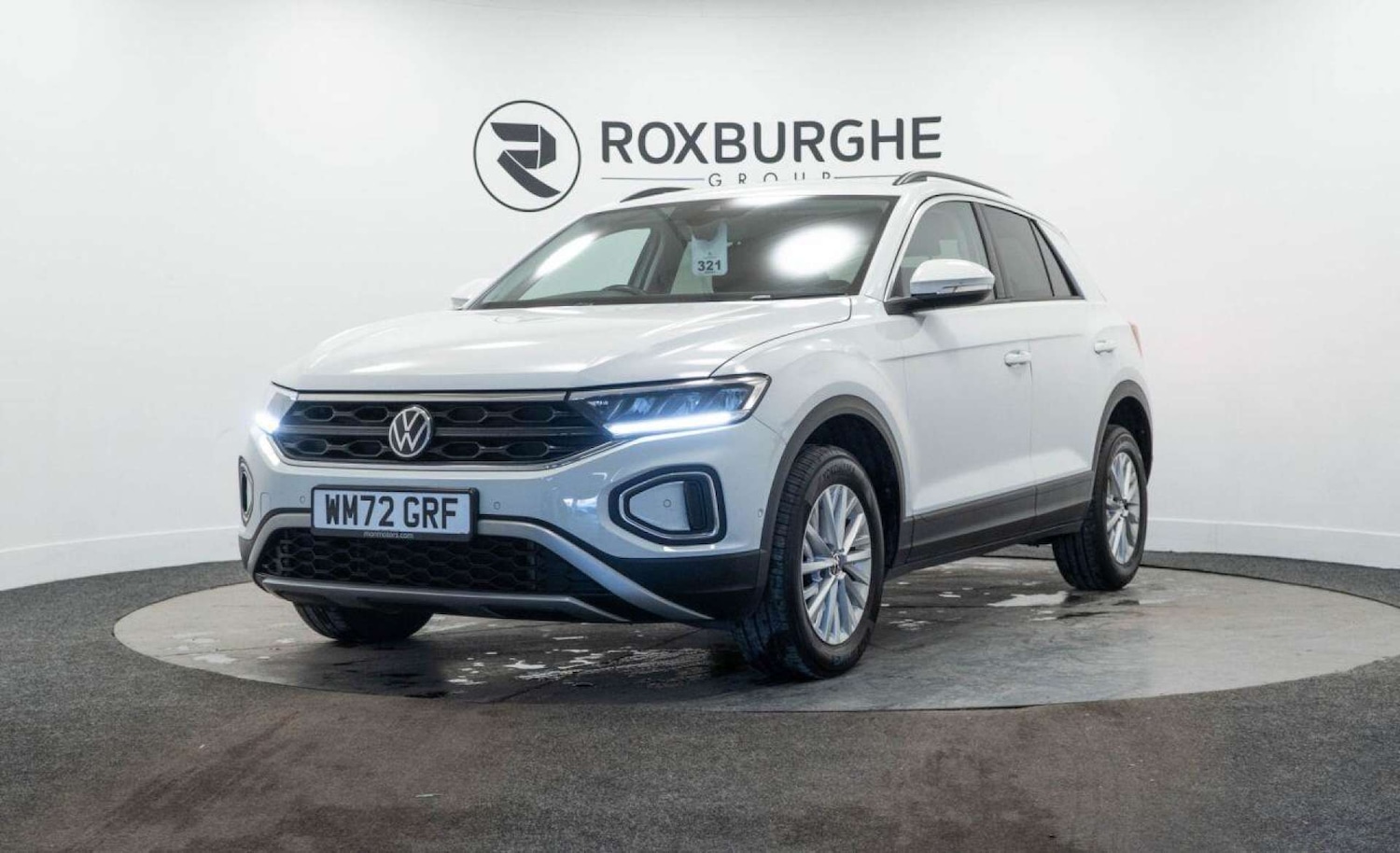 Used Volkswagen T-Roc 2023 for sale - 77930726: Photo 3