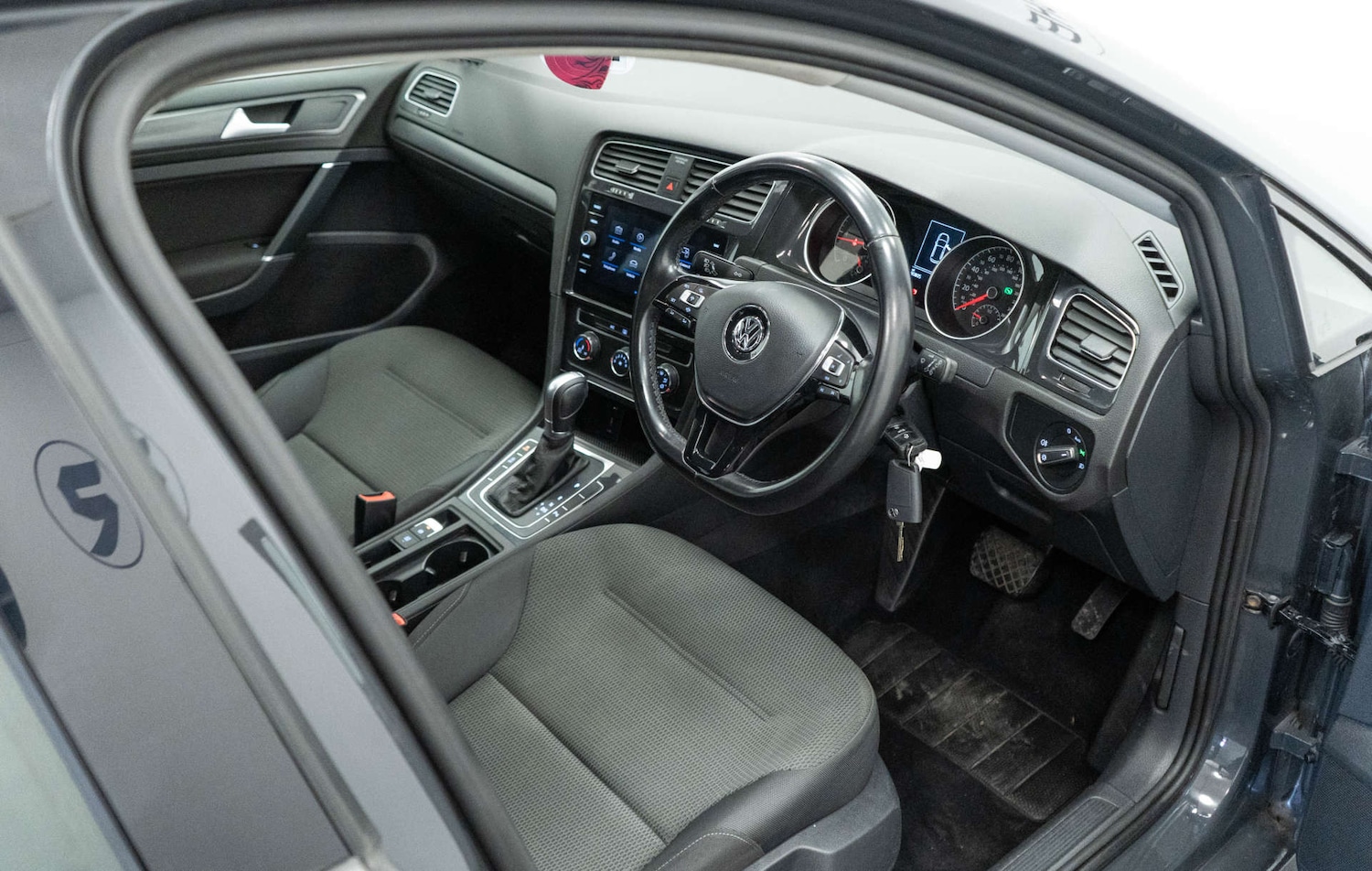 Used Volkswagen Golf 2018 for sale - 78003803: Photo 22