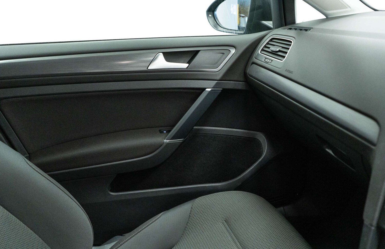 Used Volkswagen Golf 2018 for sale - 78003803: Photo 34