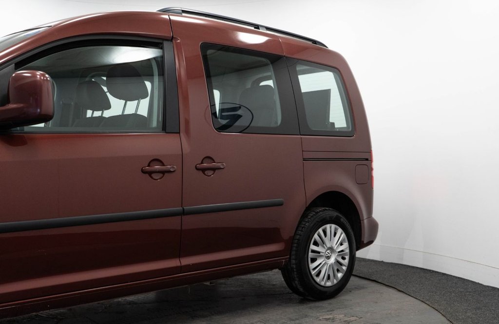 Used Volkswagen Caddy Life 2014 for sale - 76235690: Photo 13