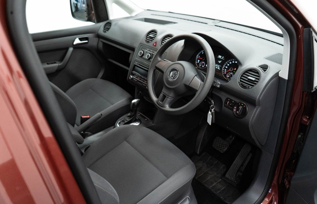 Used Volkswagen Caddy Life 2014 for sale - 76235690: Photo 17