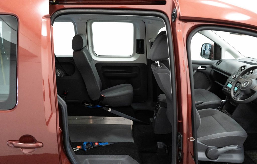 Used Volkswagen Caddy Life 2014 for sale - 76235690: Photo 28