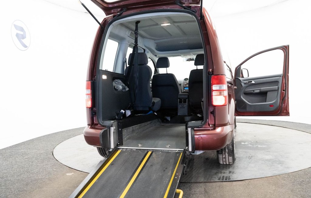 Used Volkswagen Caddy Life 2014 for sale - 76235690: Photo 31
