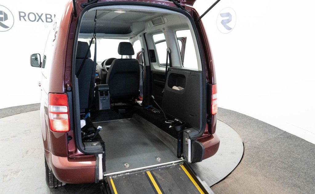 Used Volkswagen Caddy Life 2014 for sale - 76235690: Photo 32