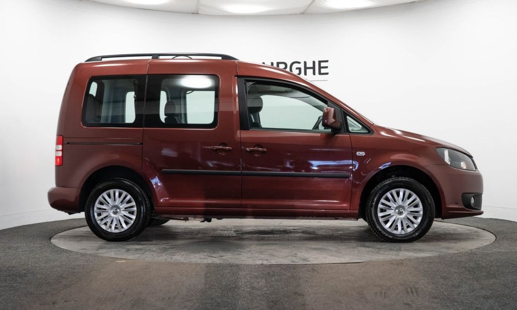 Used Volkswagen Caddy Life 2014 for sale - 76235690: Photo 9