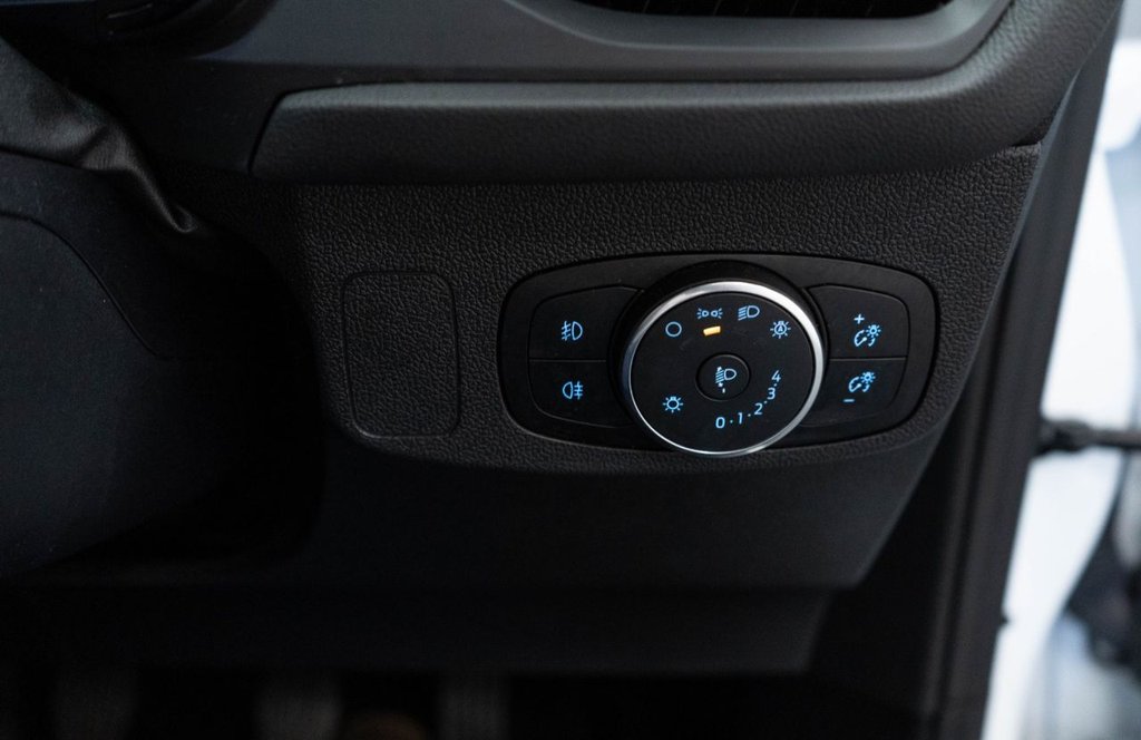 Used Ford Focus 2023 for sale - 76923136: Photo 22