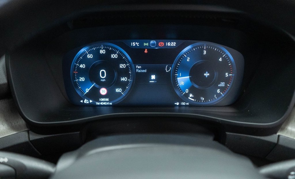 Used Volvo XC40 2019 for sale - 76547102: Photo 25