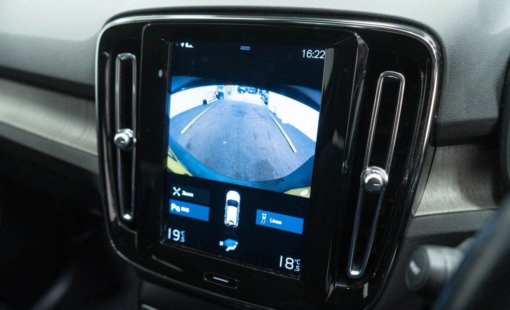 Used Volvo XC40 2019 for sale - 76547102: Photo 27