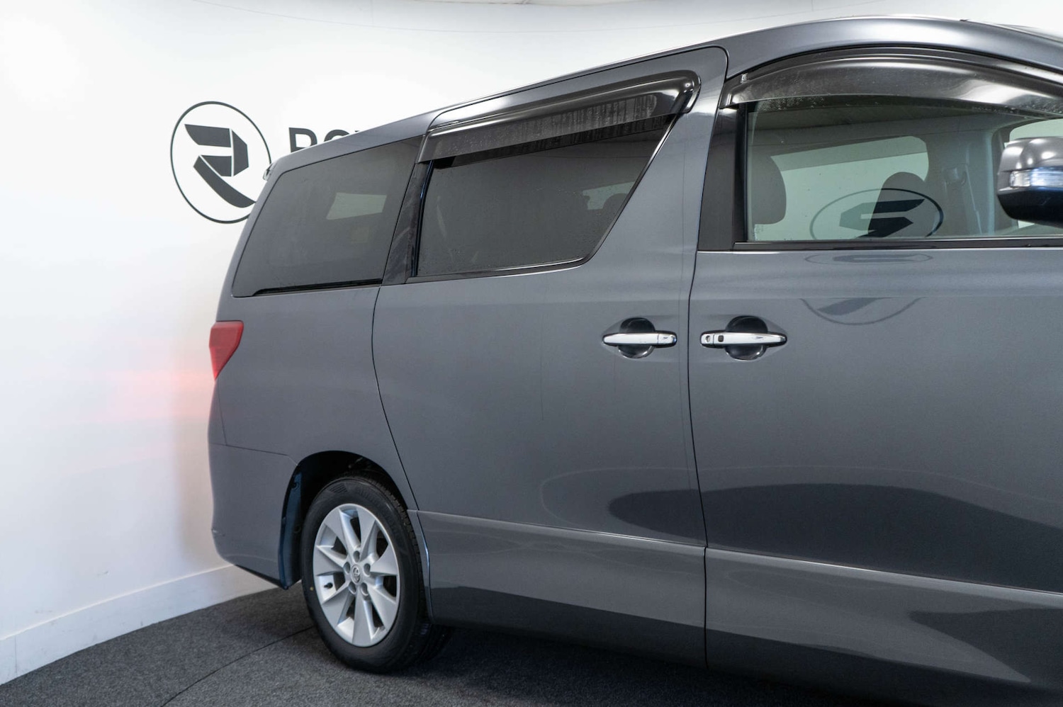 Used Toyota Alphard 2022 for sale - 78045066: Photo 15