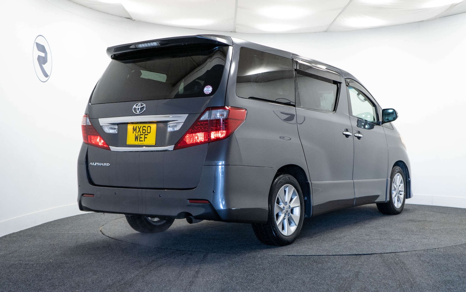 Used Toyota Alphard 2022 for sale - 78045066: Photo 8