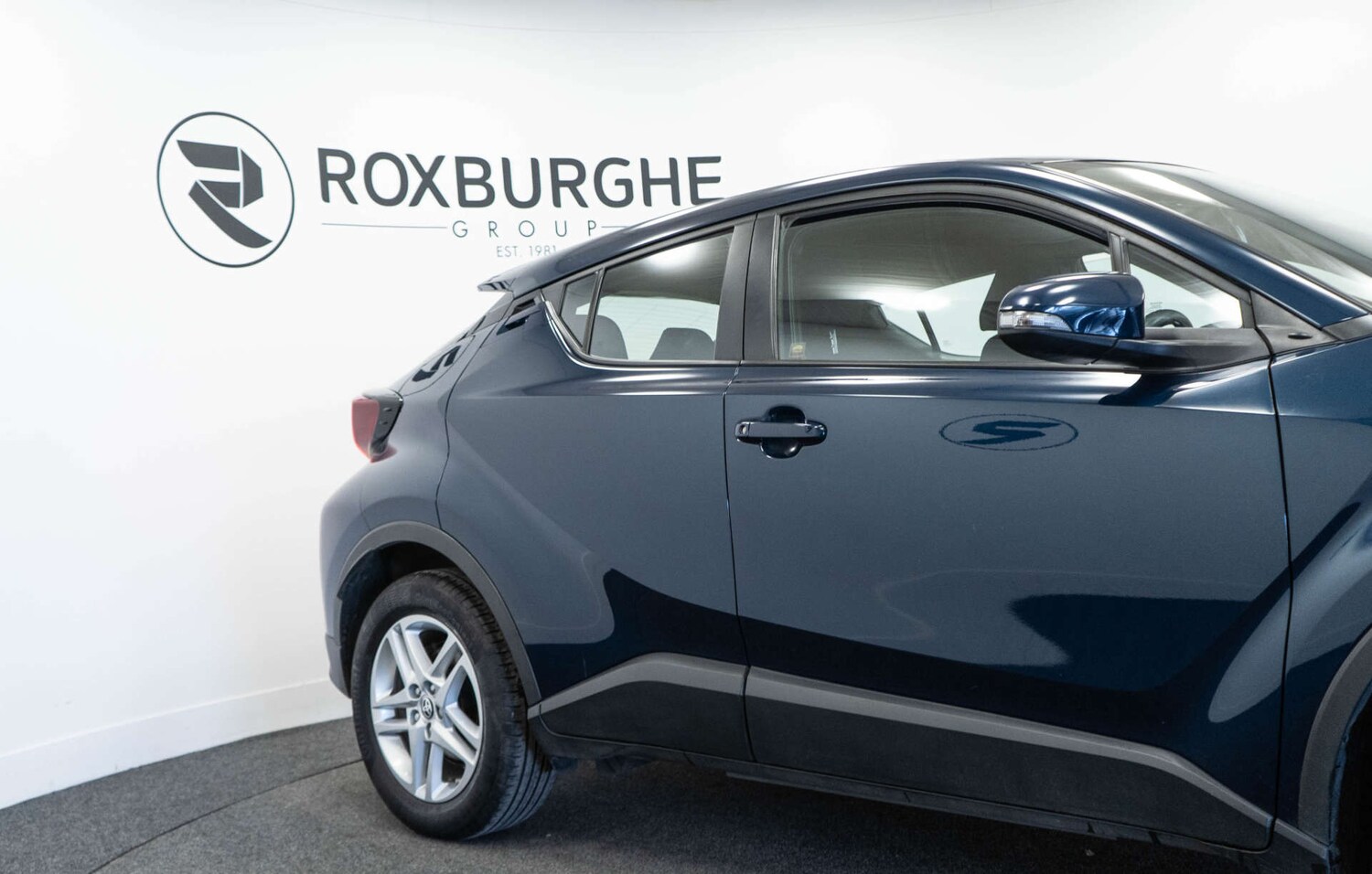 Used Toyota C-HR 2023 for sale - 78098884: Photo 14