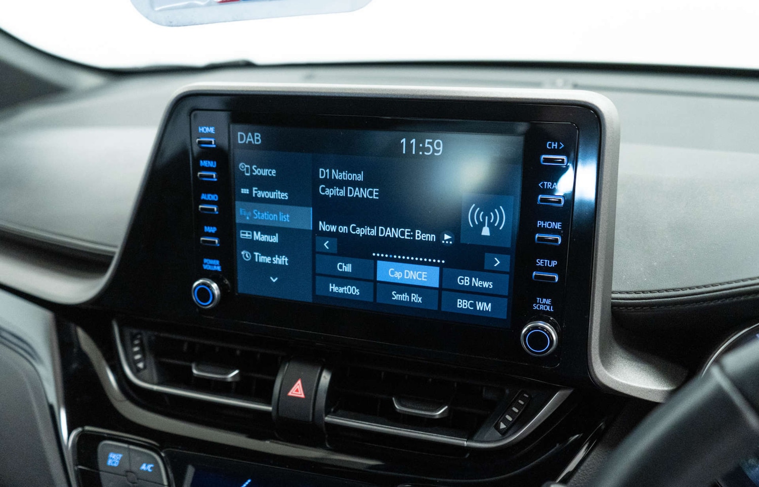 Used Toyota C-HR 2023 for sale - 78098884: Photo 28