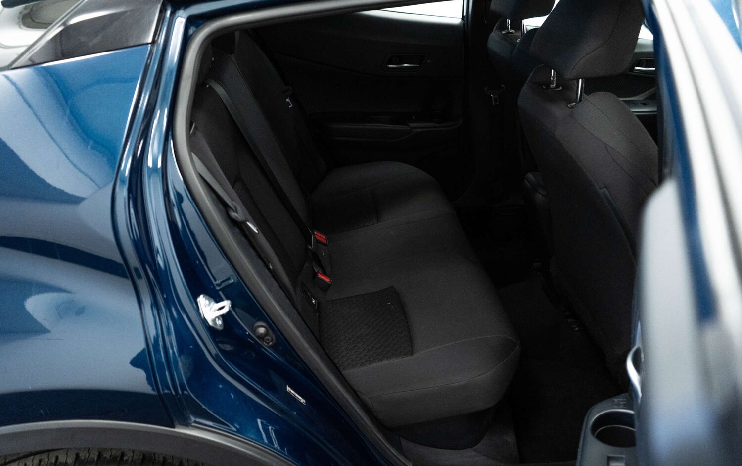 Used Toyota C-HR 2023 for sale - 78098884: Photo 34