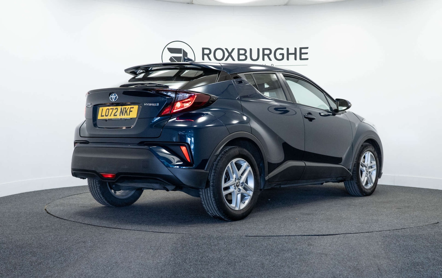 Used Toyota C-HR 2023 for sale - 78098884: Photo 8