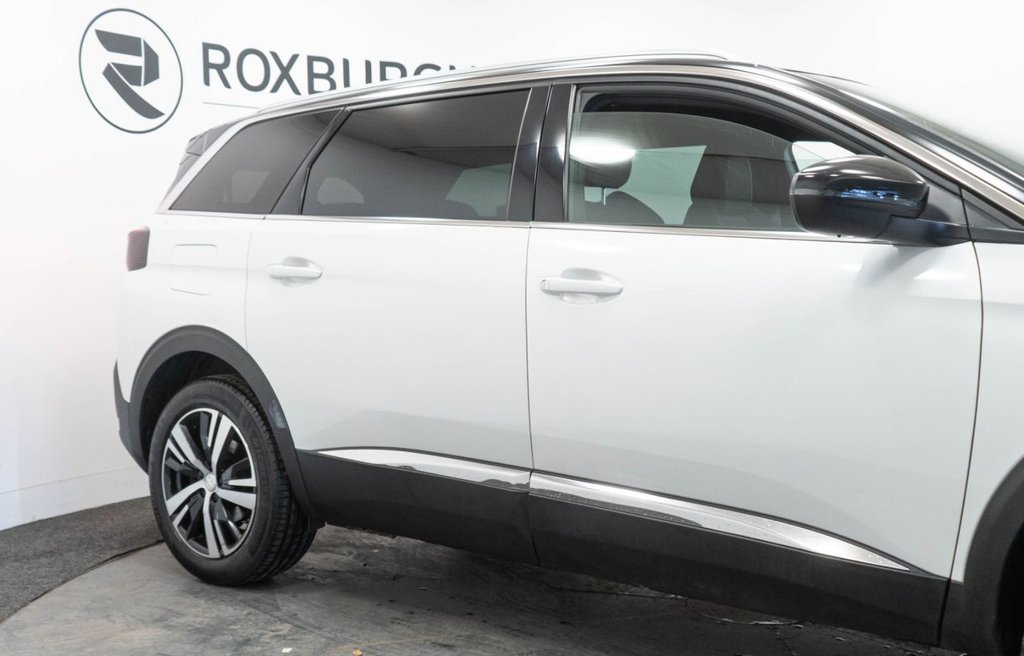 Used Peugeot 5008 2020 for sale - 76334010: Photo 12