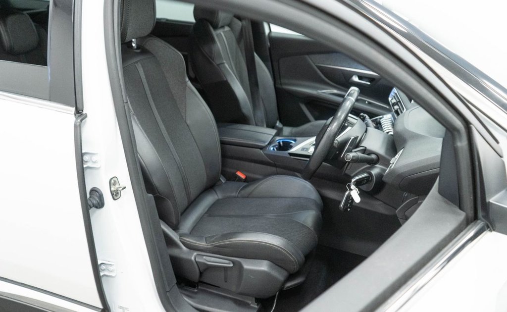 Used Peugeot 5008 2020 for sale - 76334010: Photo 21