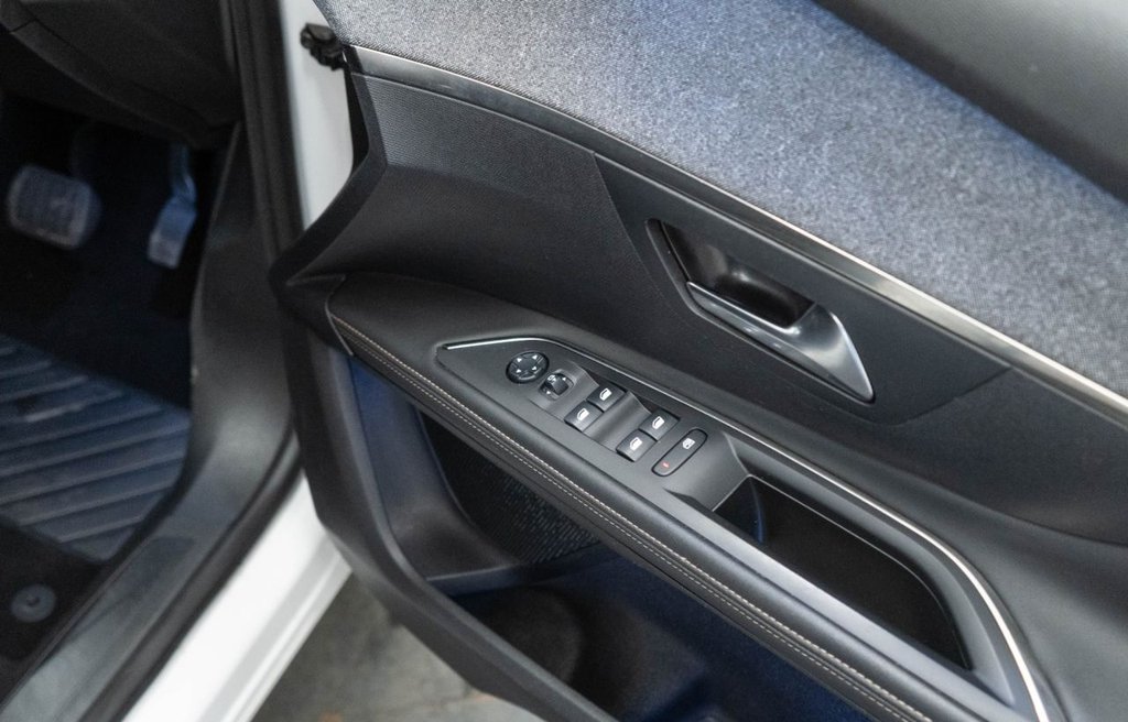 Used Peugeot 5008 2020 for sale - 76334010: Photo 22