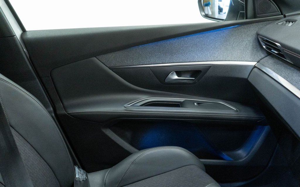 Used Peugeot 5008 2020 for sale - 76334010: Photo 29