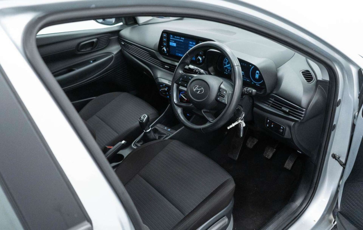 Used Hyundai i20 2022 for sale - 77930898: Photo 21