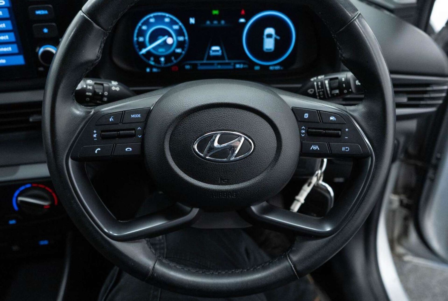 Used Hyundai i20 2022 for sale - 77930898: Photo 24